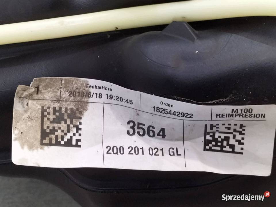 ZBIORNIK PALIWA BAK 10 TSI 6F 2Q0201021GL Rok produkcji 2018