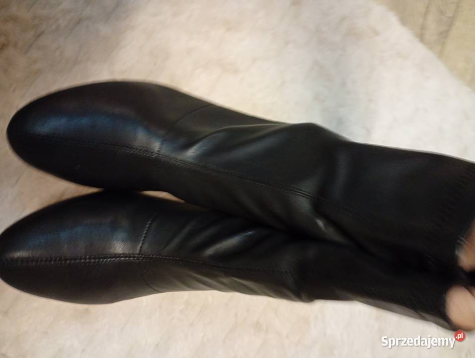 40 Missguided Czarne botki wieczorowe z Londynu 26cm