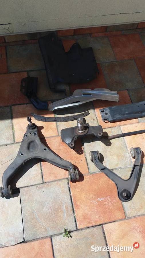 Wahacz dolny górny zwrotnica IVECO Daily Chomentówek