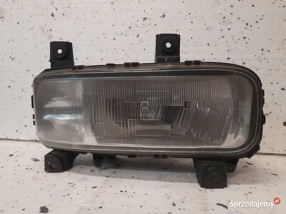 Lampa przednia prawa przód reflektor 9738200261 prawe Lampy przednie mazowieckie Wyszków