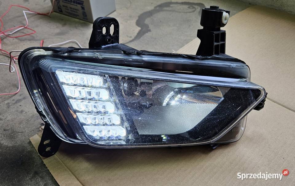 VW POLO VI 2G HALOGEN LEWY PRZÓD PRZEDNI