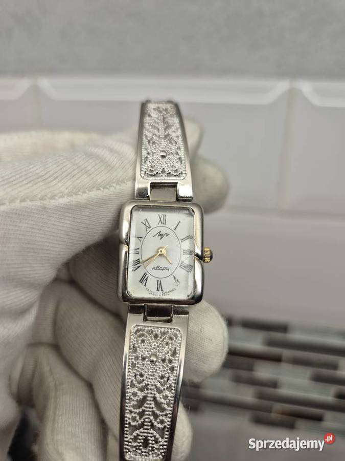 Damski ażurowy zegarek LuchŁuczquartz