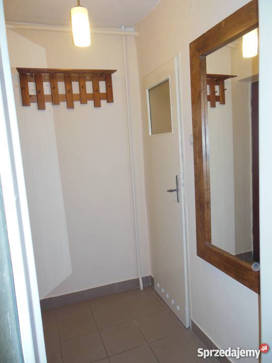 Sprzedam kawalerkę 28 m2 w Józefowie Michalin Liczba pokoi 1 Michalin