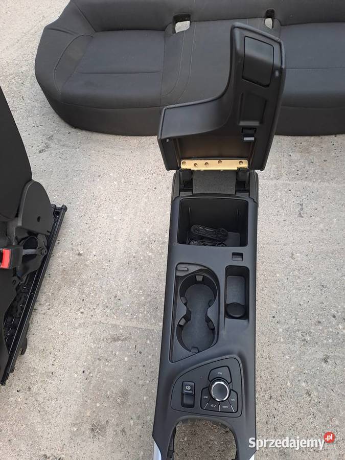 Opel Insignia A Kombi fotele podłokietnik tunel śląskie Jastrzębie-Zdrój sprzedam