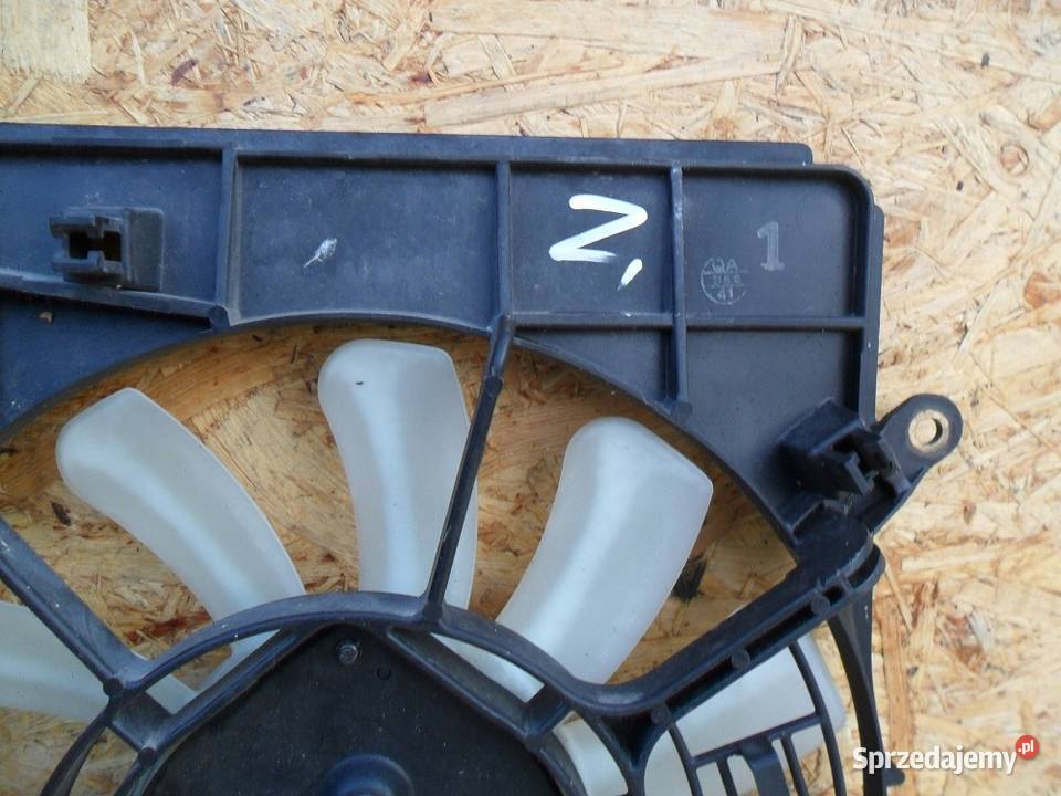 Suzuki SX4 EYGY 2012 wentylator Lampy przednie Nowy Tomyśl