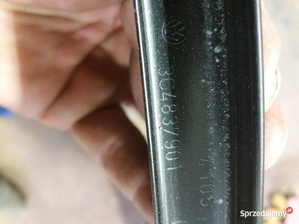 Volkswagen listwa drzwi OE 3C4837902 3C4837901 Wola