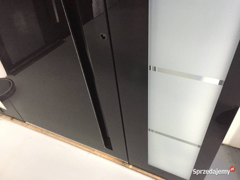 Okna aluminiowe Schco z ukrytym skrzydłem AWS