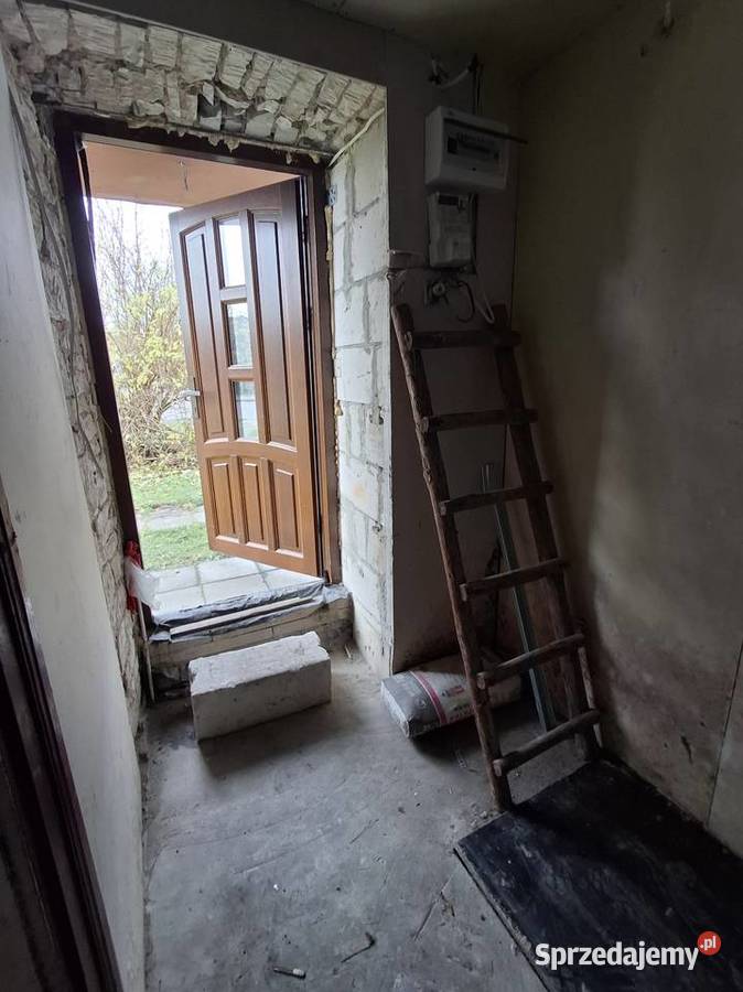 Sprzedam kamienicę z 2 niezależnymi mieszkaniami Piaski sprzedam