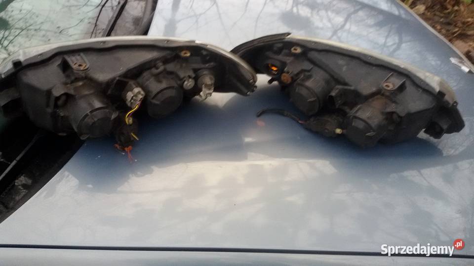 Lampy przednie Nissan Almera N16 LIFT