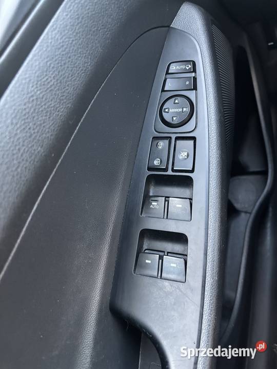 Hyundai Tucson 2015 17 CRDI 201000 przyciemniane szyby Wrocław