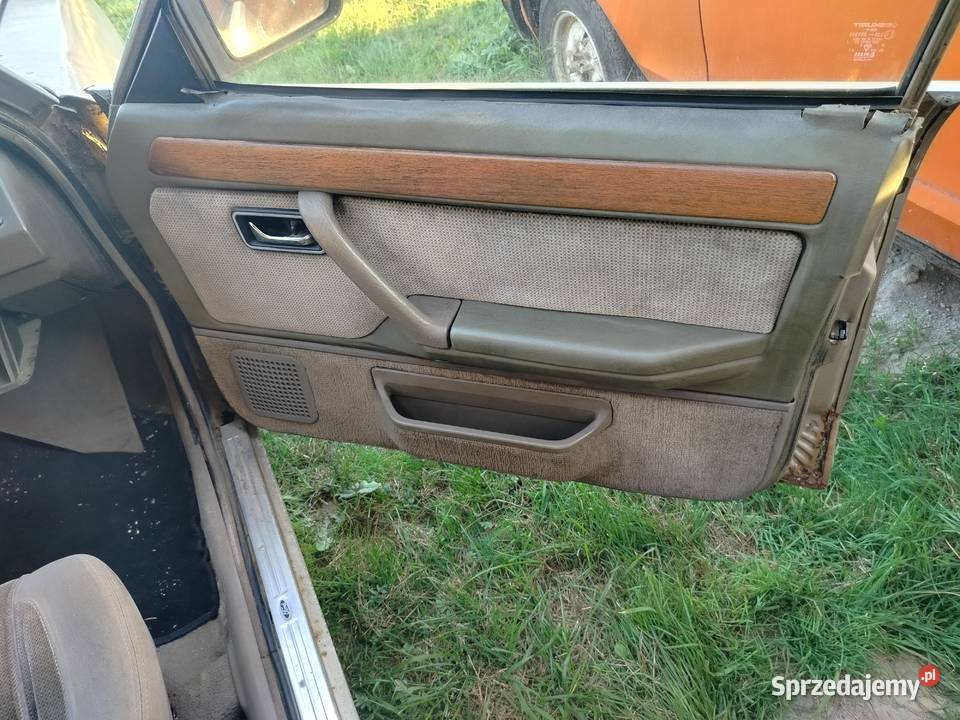 Ford Granada Ghia wnętrze welur brąz osobowe Rzeszów