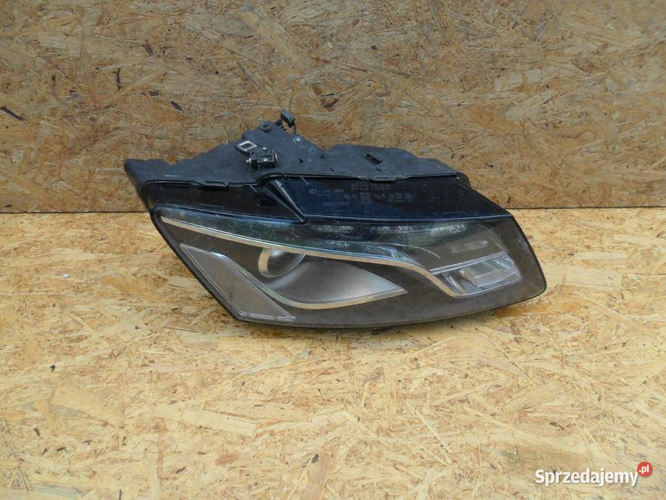 AUDI Q5 LAMPA REFLEKTOR PRAWY XENON Lampy przednie wielkopolskie Nowy Tomyśl