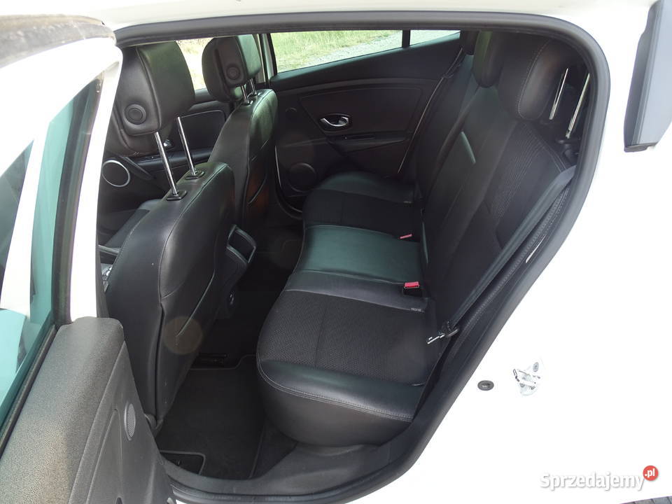 19 DCI130 Bogata wersjaZadbane autoMożliwa Rok produkcji 2010 Zamość