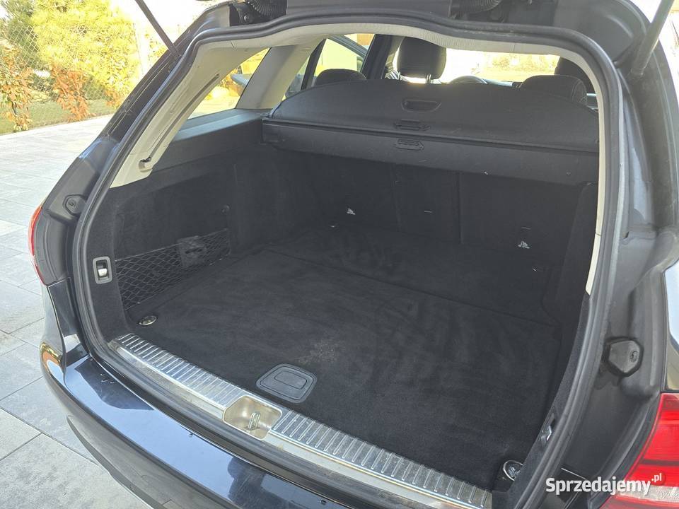 Mercedes C180d Avantgarde Led 2015r Teresin