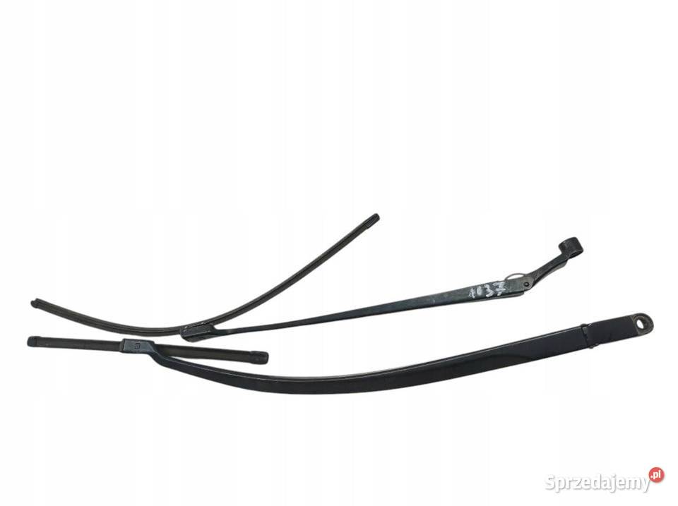 RAMIONA WYCIERACZEK PRZÓD EUROPA T27 Toyota sprzedam