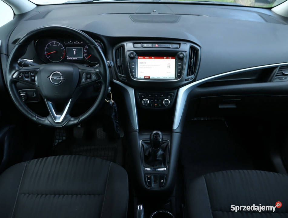 Opel Zafira 14 Turbo nieuszkodzony Zafira Piaseczno