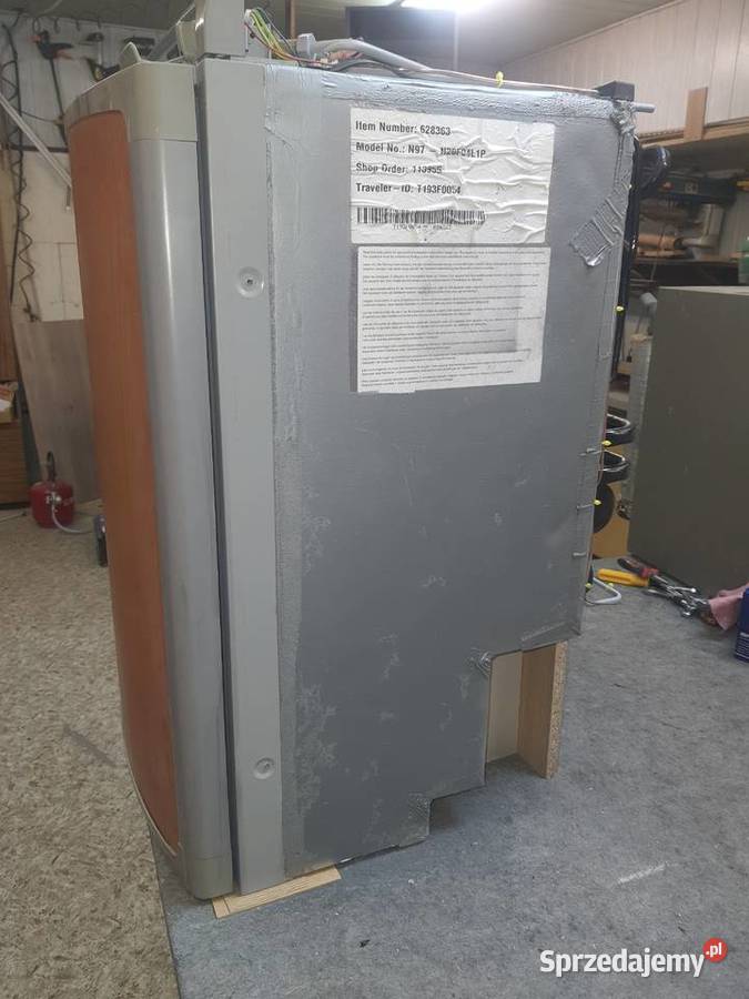 Lodówka 12V 230V na GAZ do kampera przyczepy