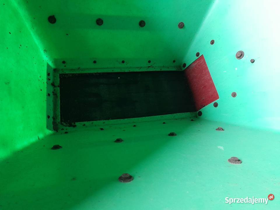 Rozsiewacz nawozu motyl 600l Ulan-Majorat sprzedam