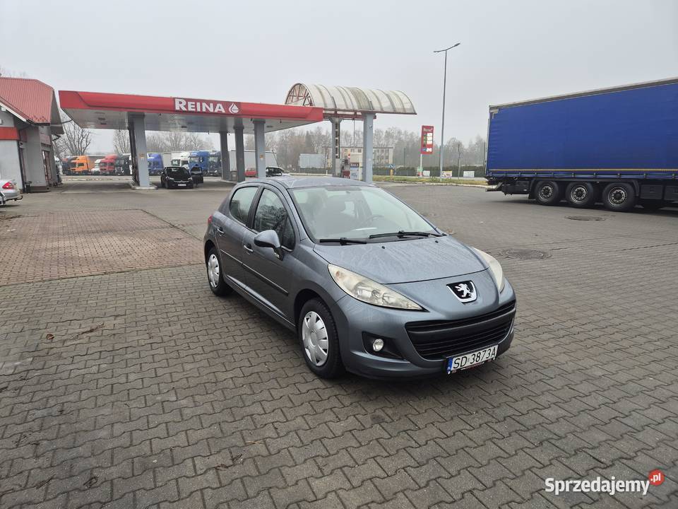 Peugeot 207 LIFT 5 Drzwi 14 benzyna 95 Klima Bujaków sprzedam