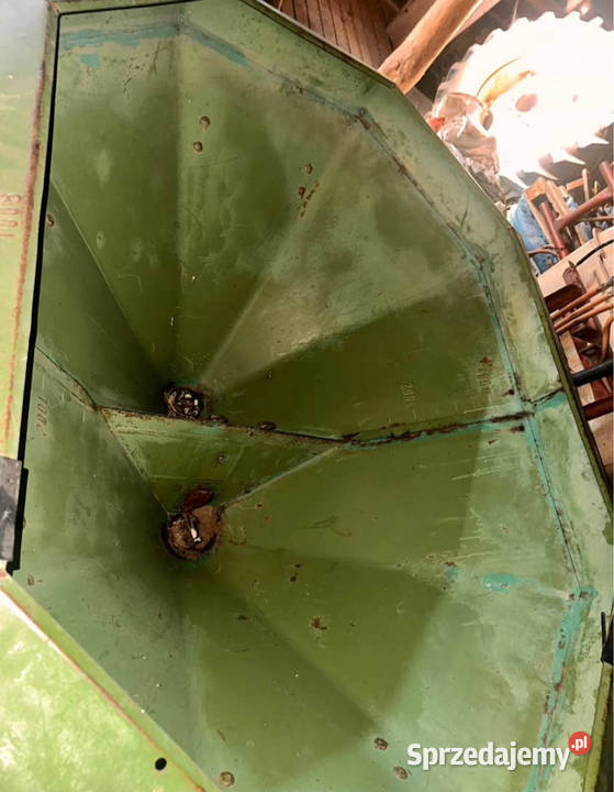 Rozsiewacz nawozu Amazone kujawsko-pomorskie Sadłóżek