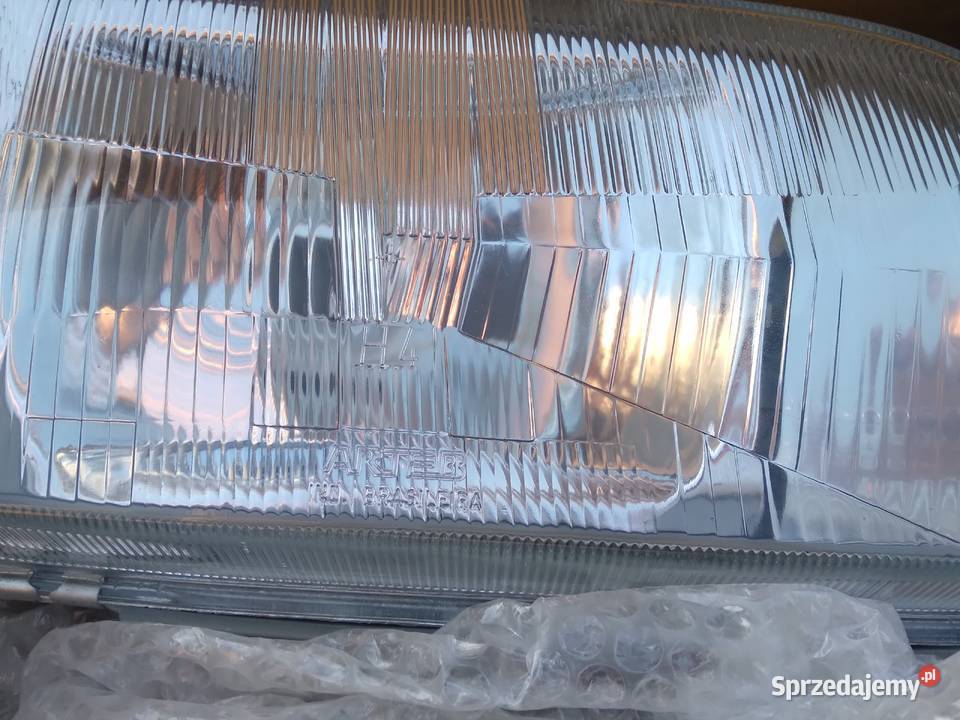Opel Omega A lampa prawa przód nowa Części Strzelce Krajeńskie