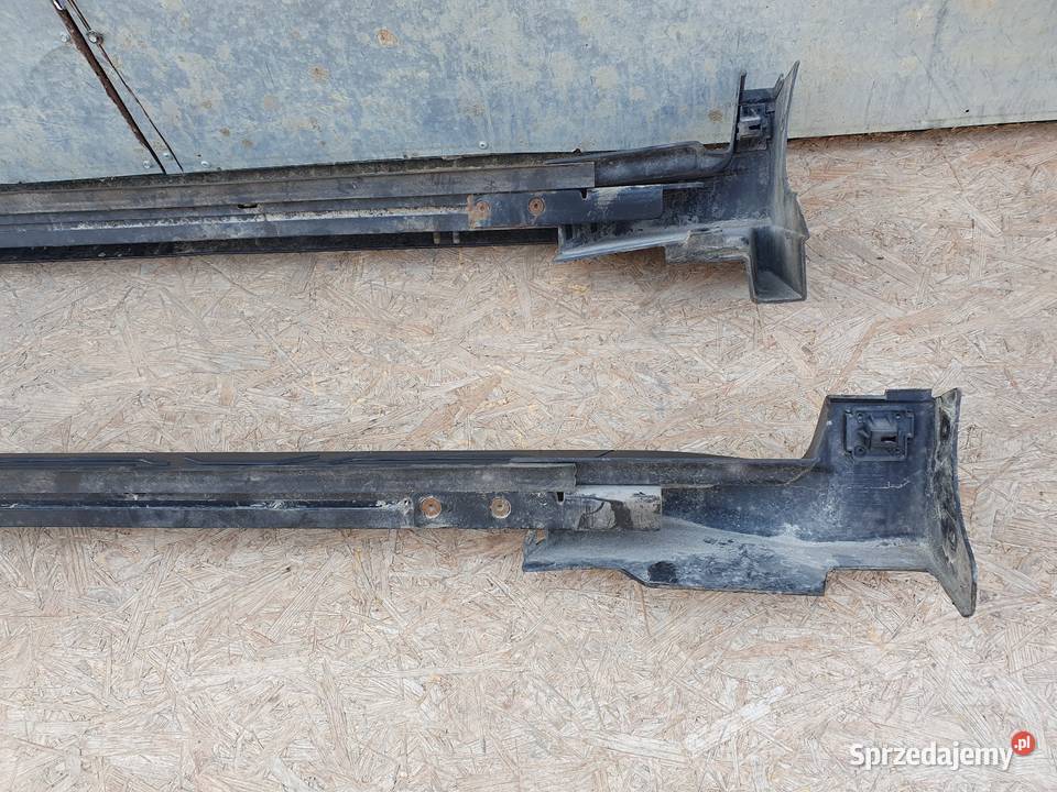 NISSAN XTRAIL T32 LIFT LISTWA PROGOWA LEWA listwy boczne wielkopolskie