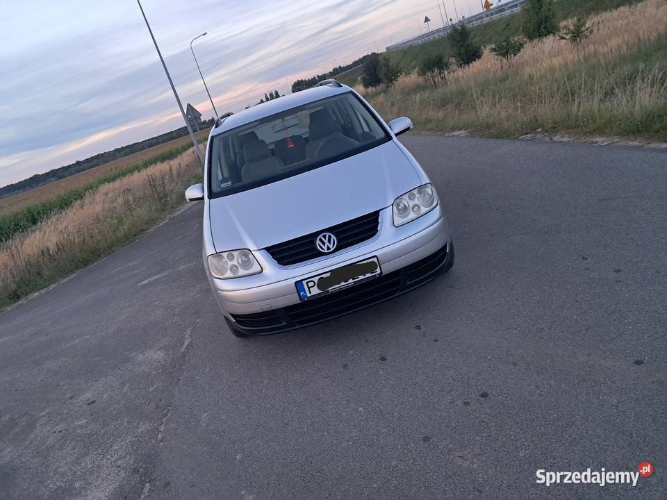 Touran 19 TDI 105 6b 270 przebiegu manualna Touran Rydzyna