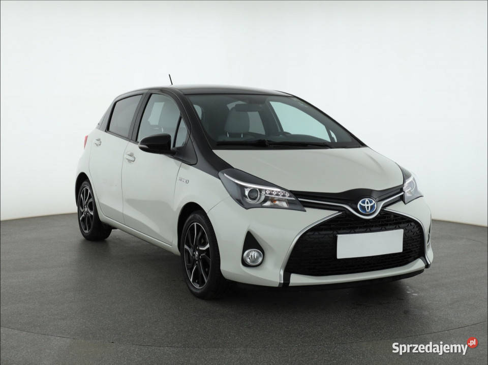 Toyota Yaris 15 Hybrid radio Yaris