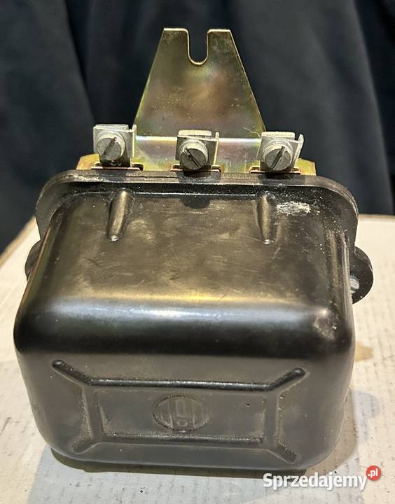 NOWY Regulator napięcia prądnicy C360 RG15d 12V Warszawa