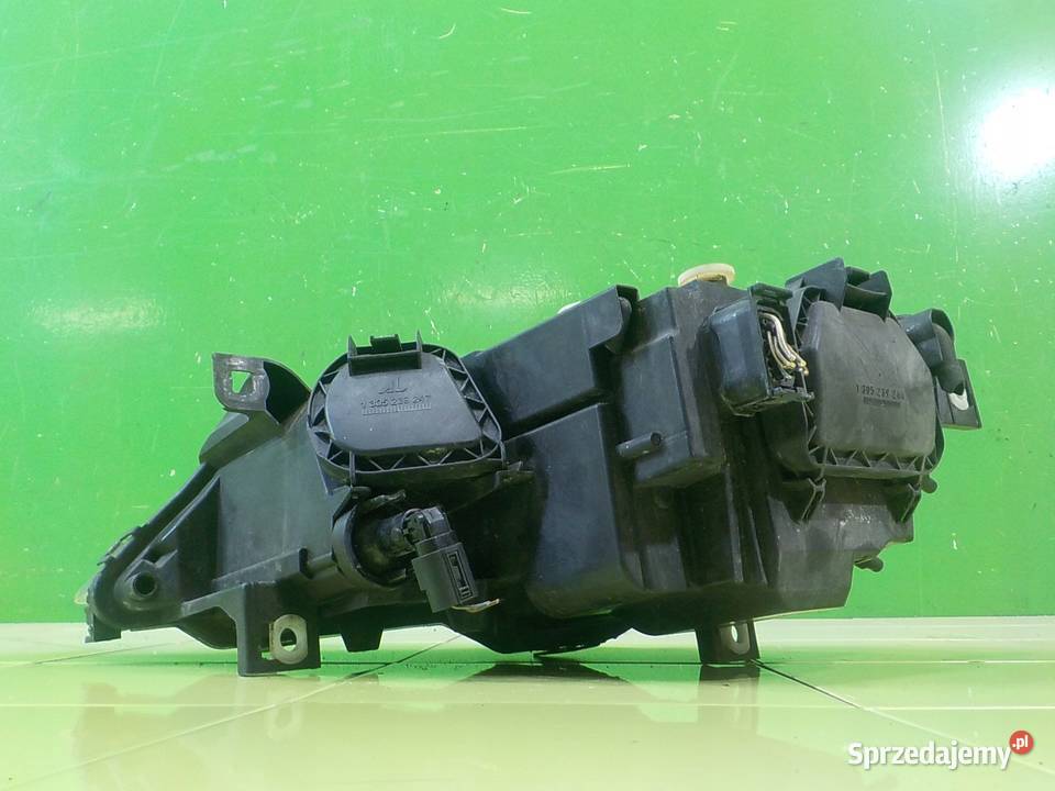 BMW 6 E64 E63 30 B AUT 05r CABRIO XENON lampa mazowieckie Suków