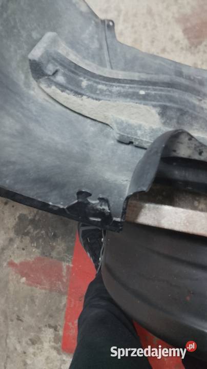 Zderzak tyl sprzedam