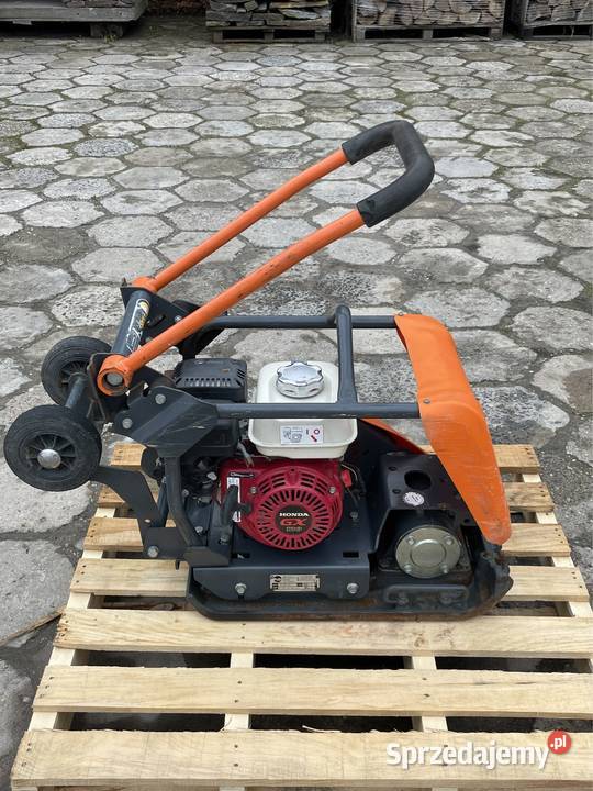 ZAGĘSZCZARKA BELLE FC3612E 201819 HONDA GX120 Wyposażenie firm Warszawa wyposażenie