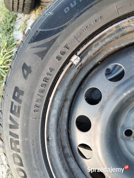 Sprzedam kola samochodowe Renault 14 4100 Pszczew sprzedam