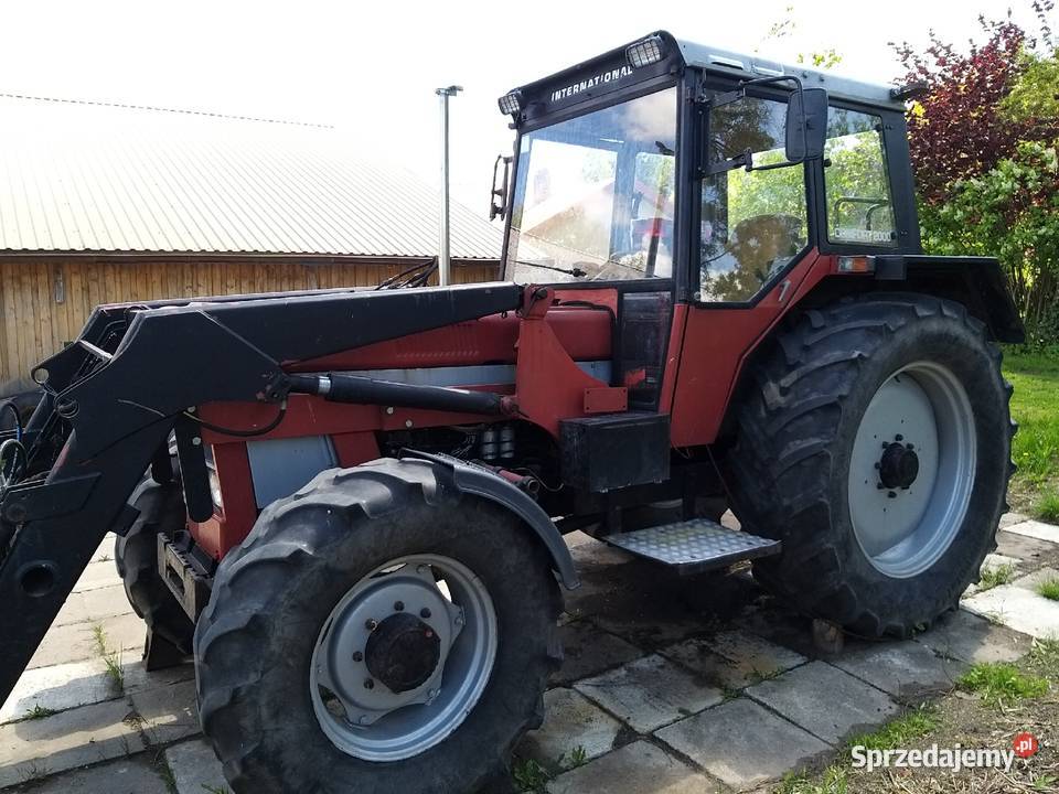 Sprzedam ciągnik Case International 1246AS z Sławno