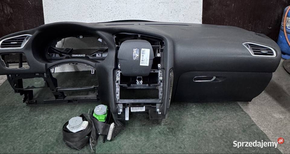 Deska rozdzielcza Citroen DS4 Grabów nad Prosną