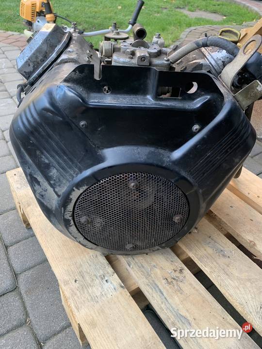 Silnik briggs 570 cc 18 V poziomy wal Gdańsk sprzedam