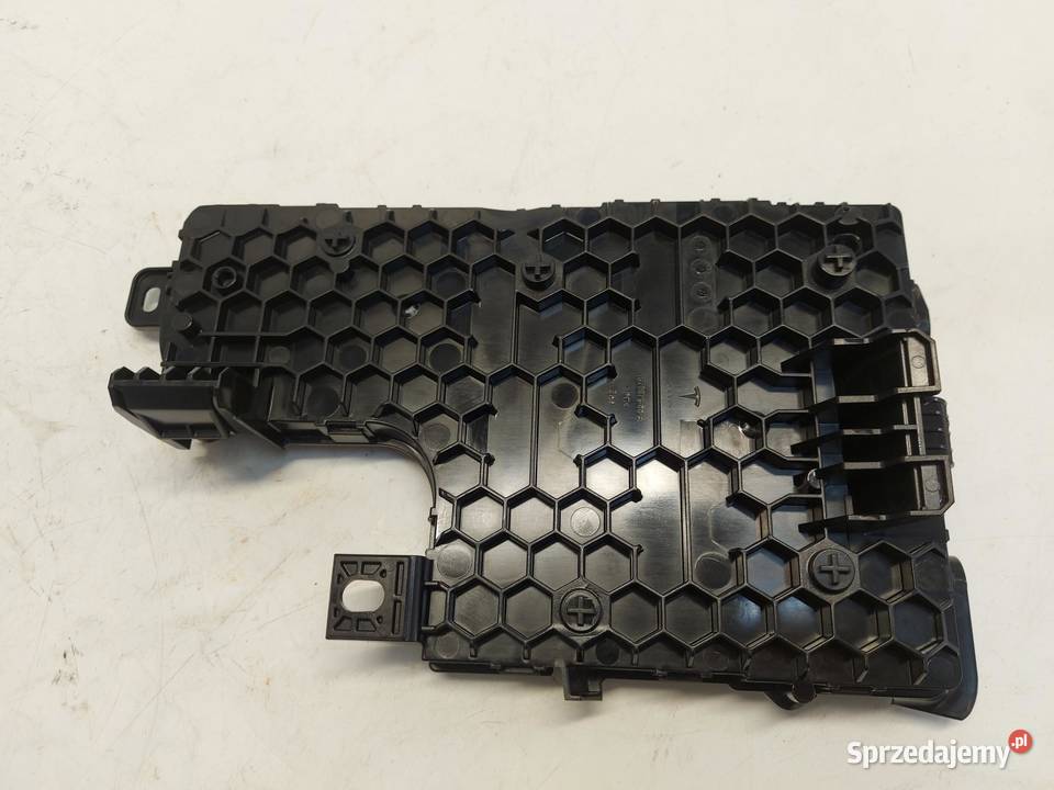 TESLA MODEL Y 2024r MODUŁ STEROWNIK KOMFORTU osobowe sprzedam