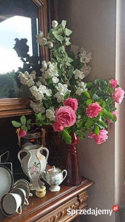 Serwetnik metalowy Wycinanka w róże W kolorze Gdańsk