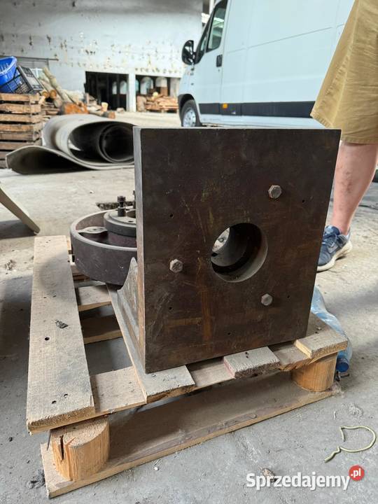 Uchwyt tokarski śr 250mm 3 szczękowy Bielawa