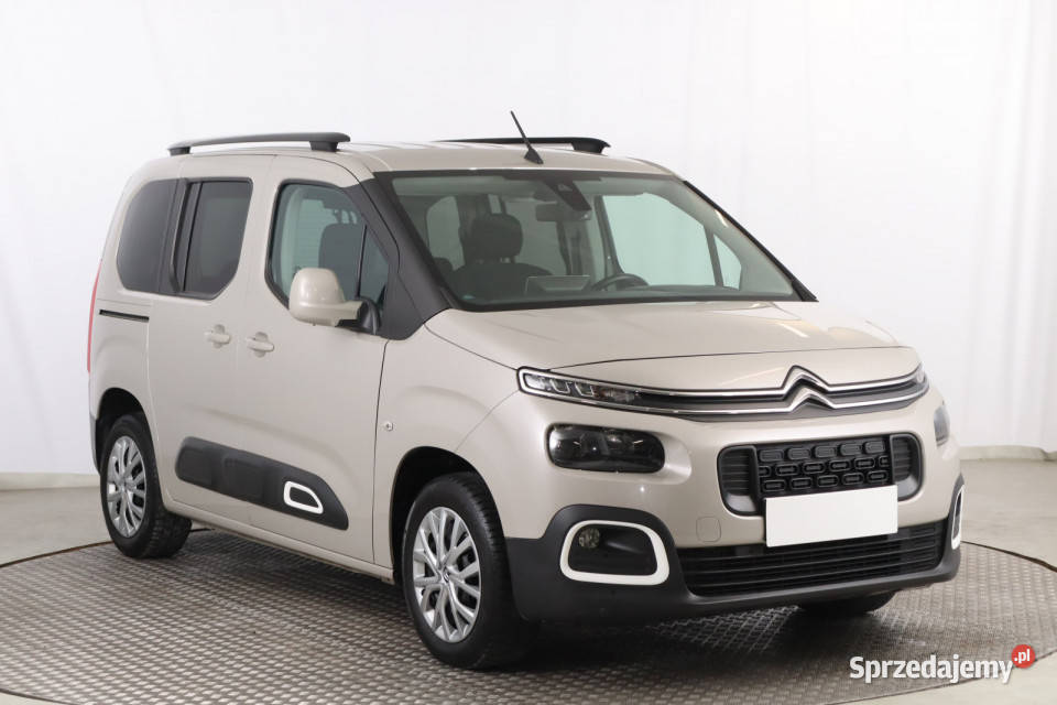 Citroen Berlingo 12 PureTech bluetooth