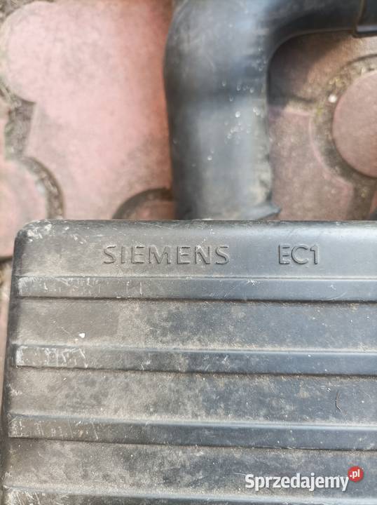 Honda Civic 18 VTi MB6 obudowa filtra dolot