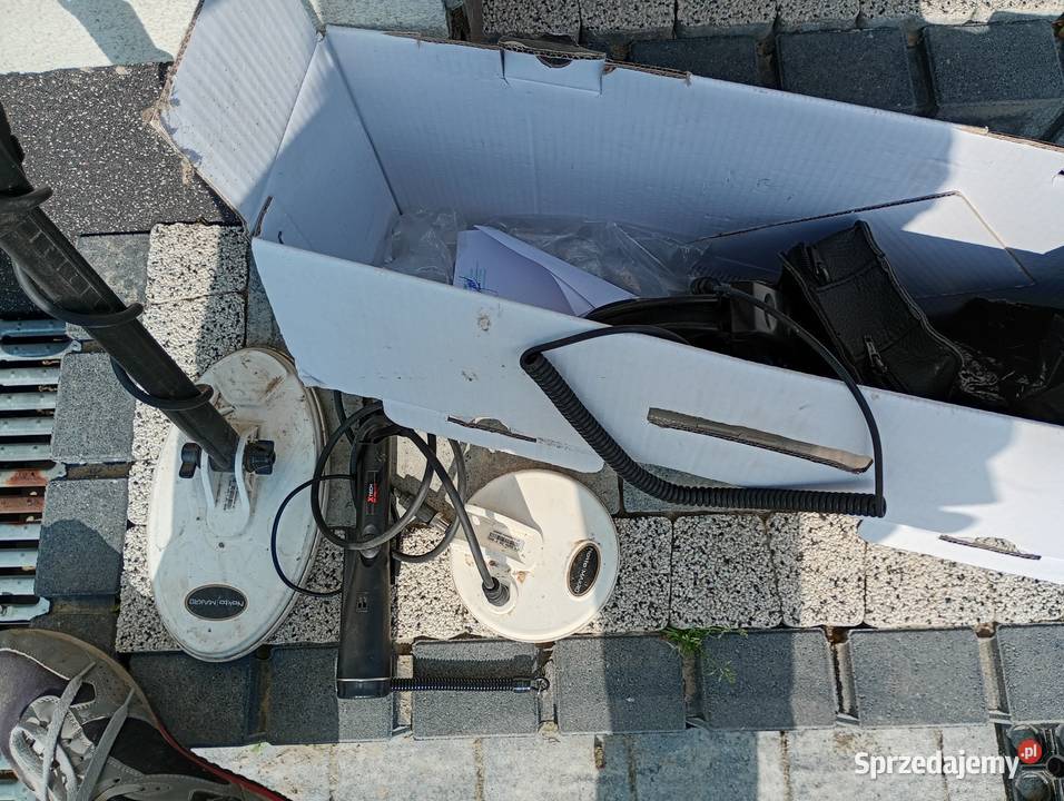 Wykrywacz Nokta Makro Gold finder 2000 Uchanie