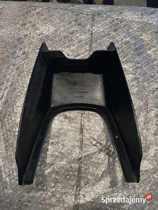 Kawasaki KZ450 KZ 450 Zadupek Ogon Osłona tylna