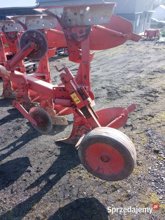 Pług obrotowy Niemeyer Delta 3200 4 skibowy Proszówka