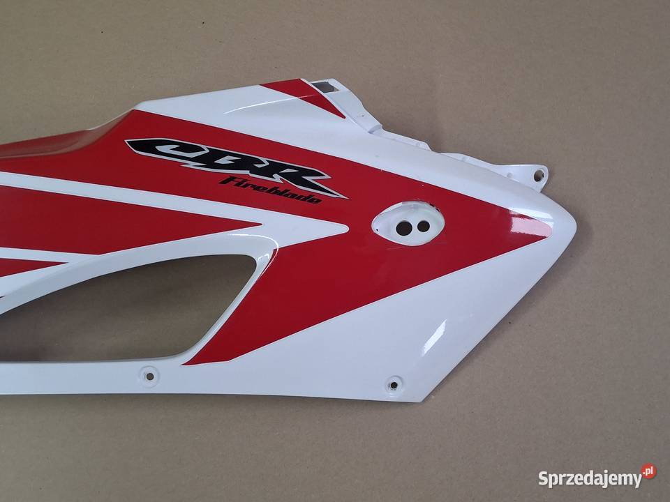 HONDA CBR1000RR BOCZEK PRAWY CZASZA CZACHA
