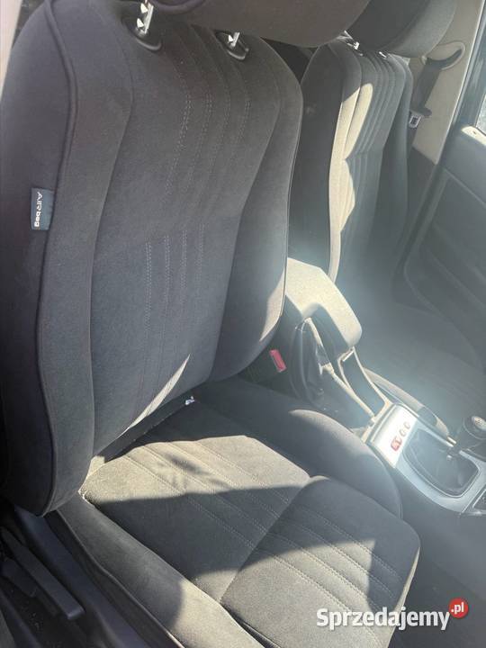 Fotele przód Alfa Romeo 159 stan idealny Fotele i kanapy Ostrów Wielkopolski