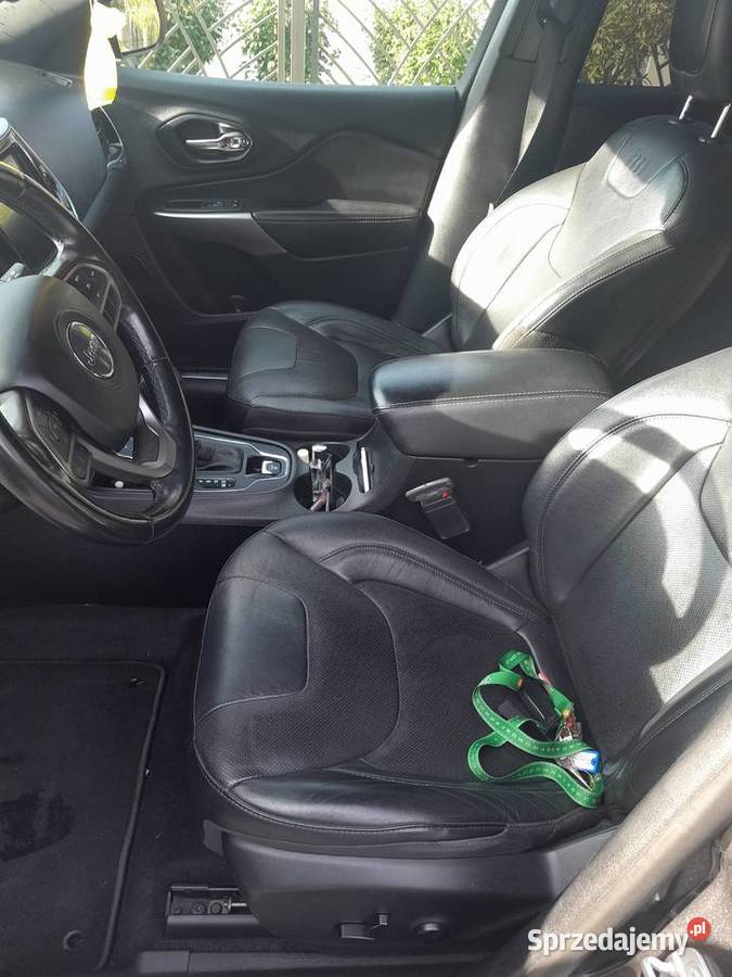 Jeep Cherokee 20 270 2020r black edition nieuszkodzony Nowogród Bobrzański