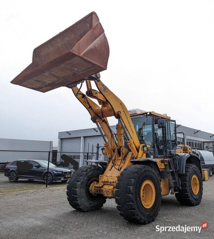 Ladowarka kolowa HUNDAI nie Pozostałe Warszawa