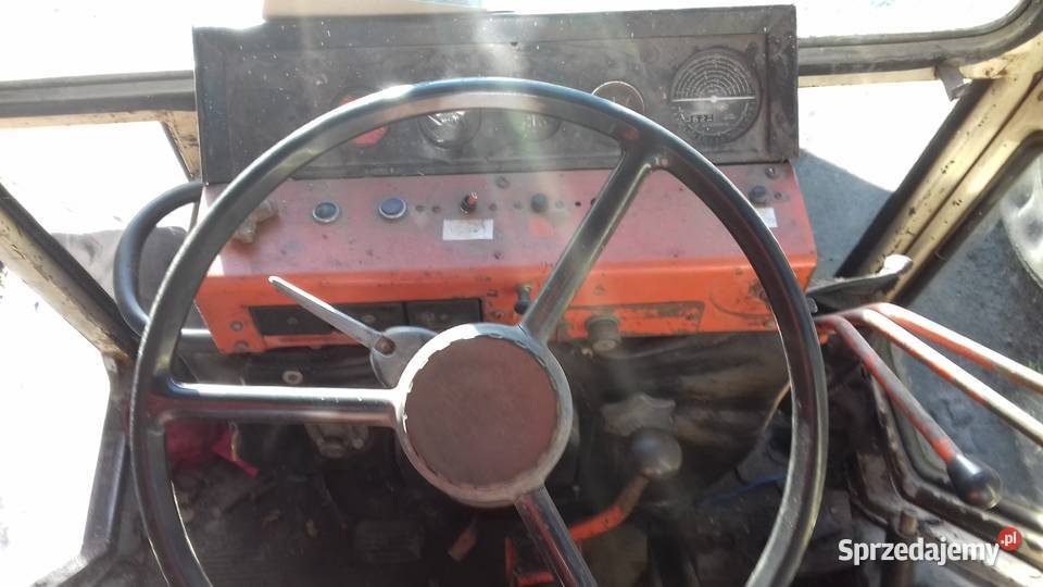 Koparka Białoruś Wspomaganie kierownicy Cyców