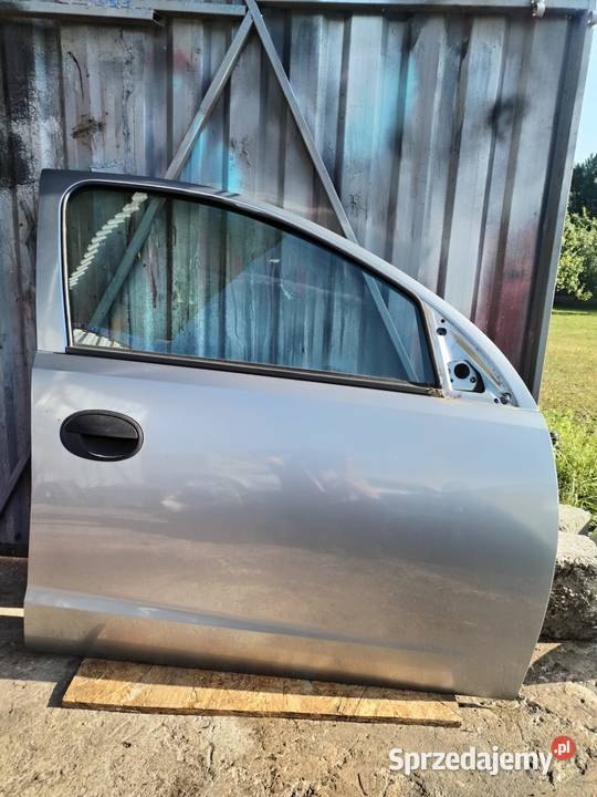 Drzwi Opel Corsa C leweprawe przód tył Rok produkcji 2005 Chęciny